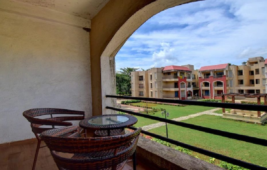 Elite Forest Retreat