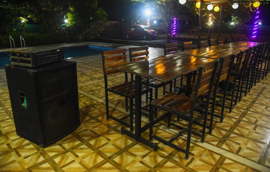 Karjat Farm Villa Swimming Pool 2 bhk Big Hall AC Deluxe