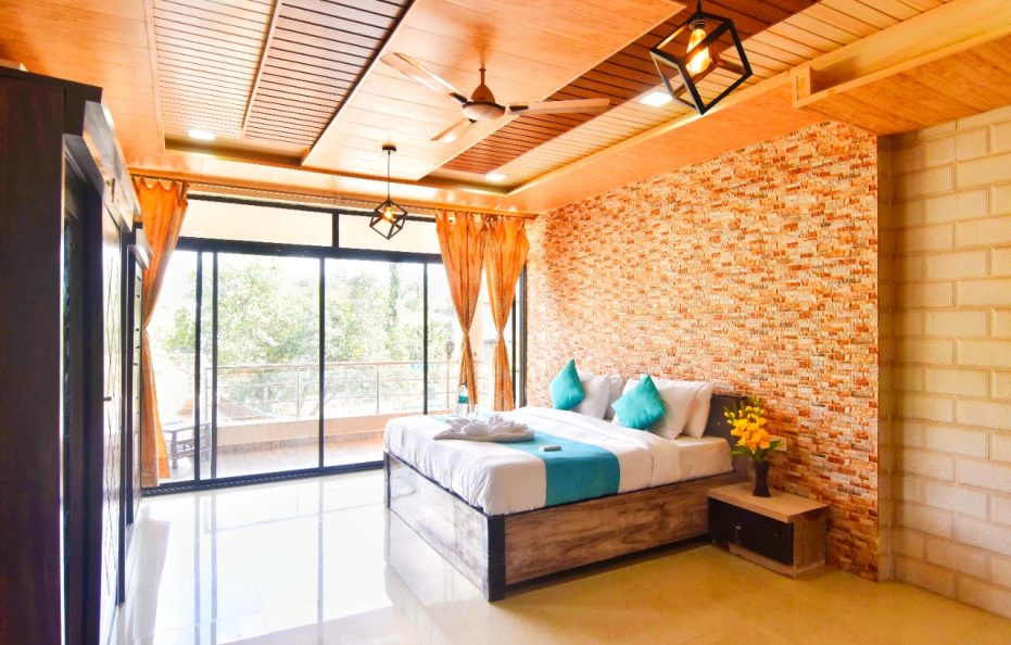 Luxurius 3 bhk tungarli Lonavala villa2 with private pool