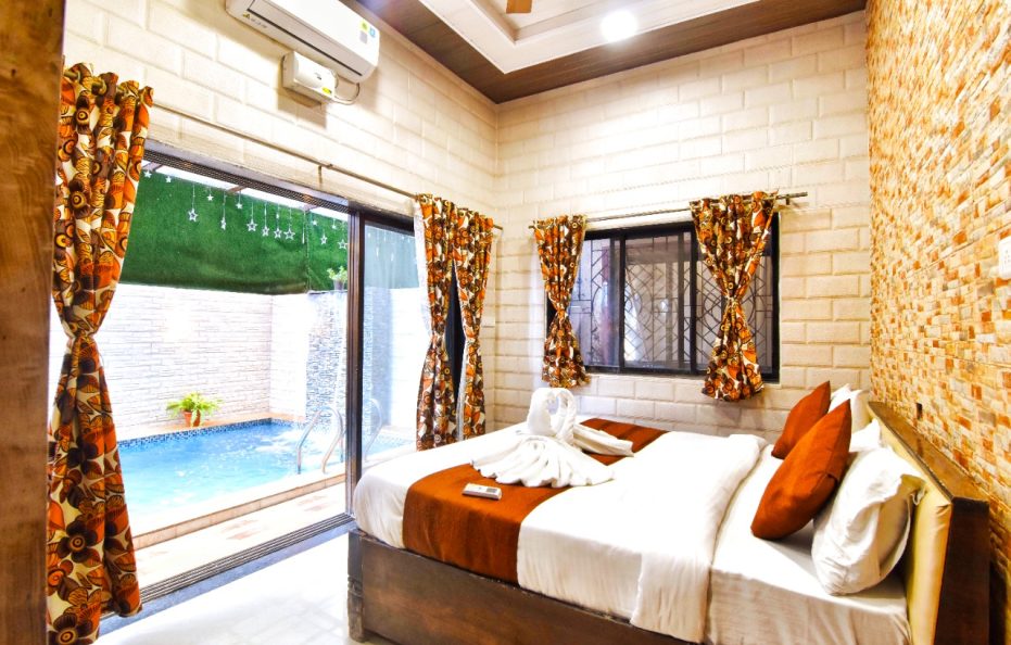 Luxurius 3 bhk tungarli Lonavala villa2 with private pool