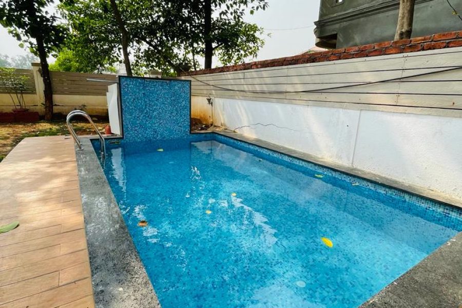 4bhk Ac luxury hill view Bunglow Private swimming pool near Della Adventure road kune Lonavla