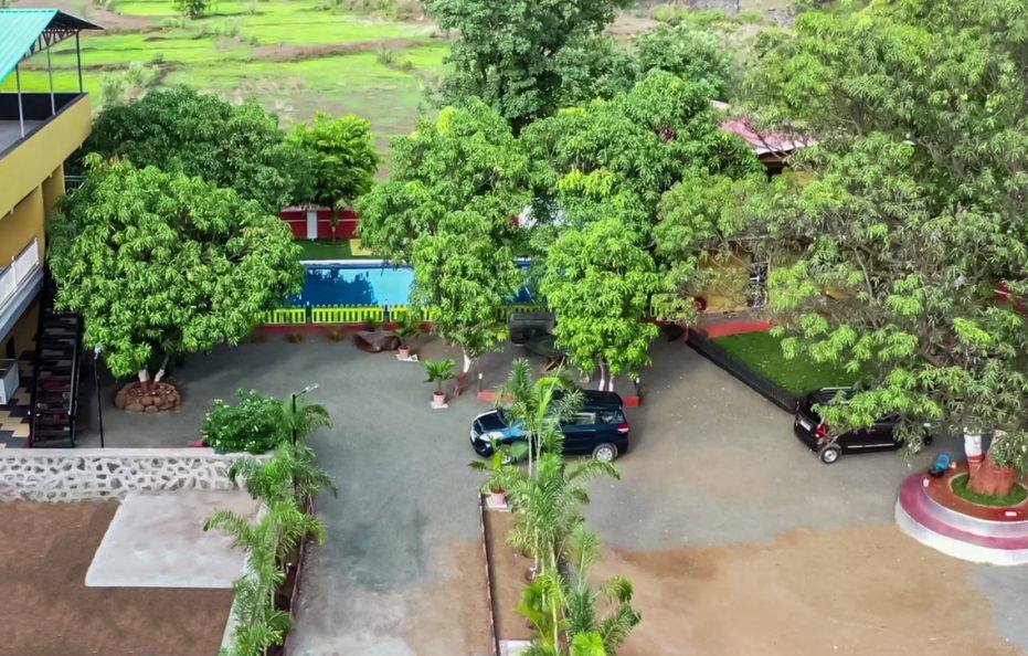 4 BHK Sw pool Villa Khapoli